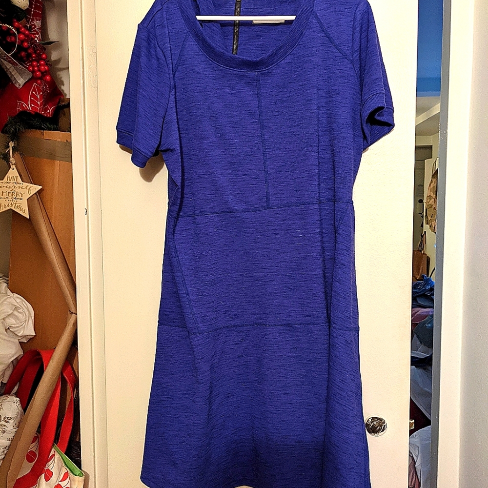Athleta size 1x violet blue sports dress